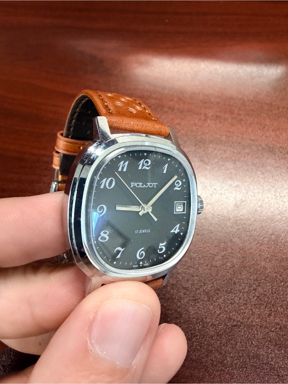 Poljot Mechanical Watch - Square Case - Picture 2 of 4
